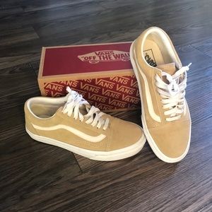 Vans suede shoes size 8 women’s 6.5 men’s